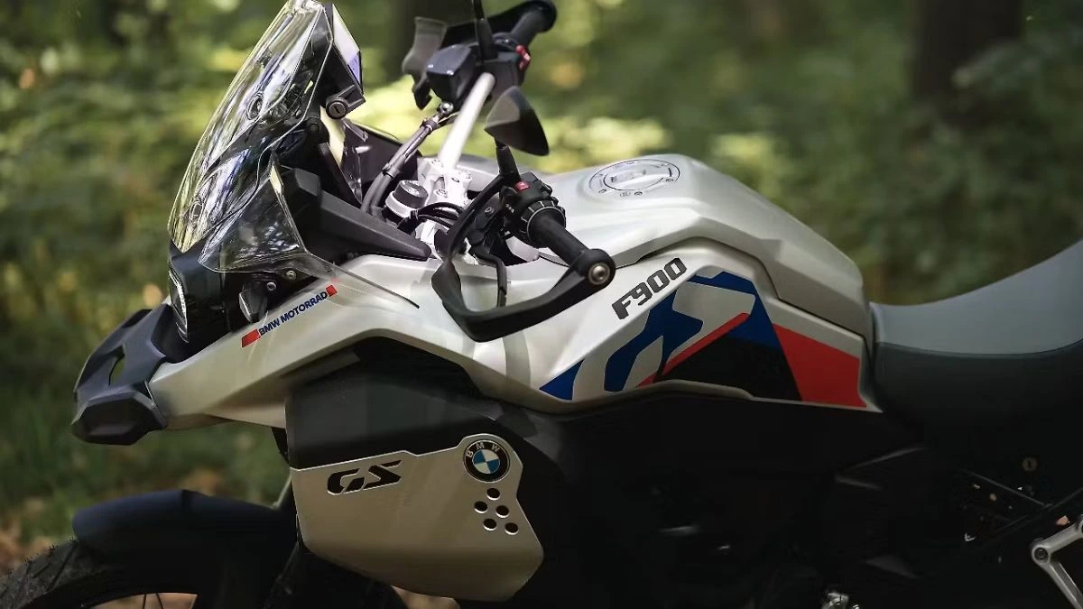 BMW F 900 GS