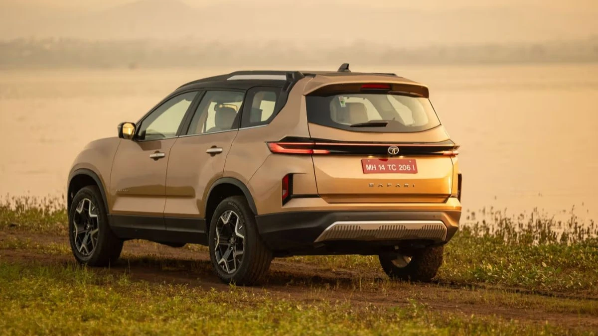 Tata Safari 2025