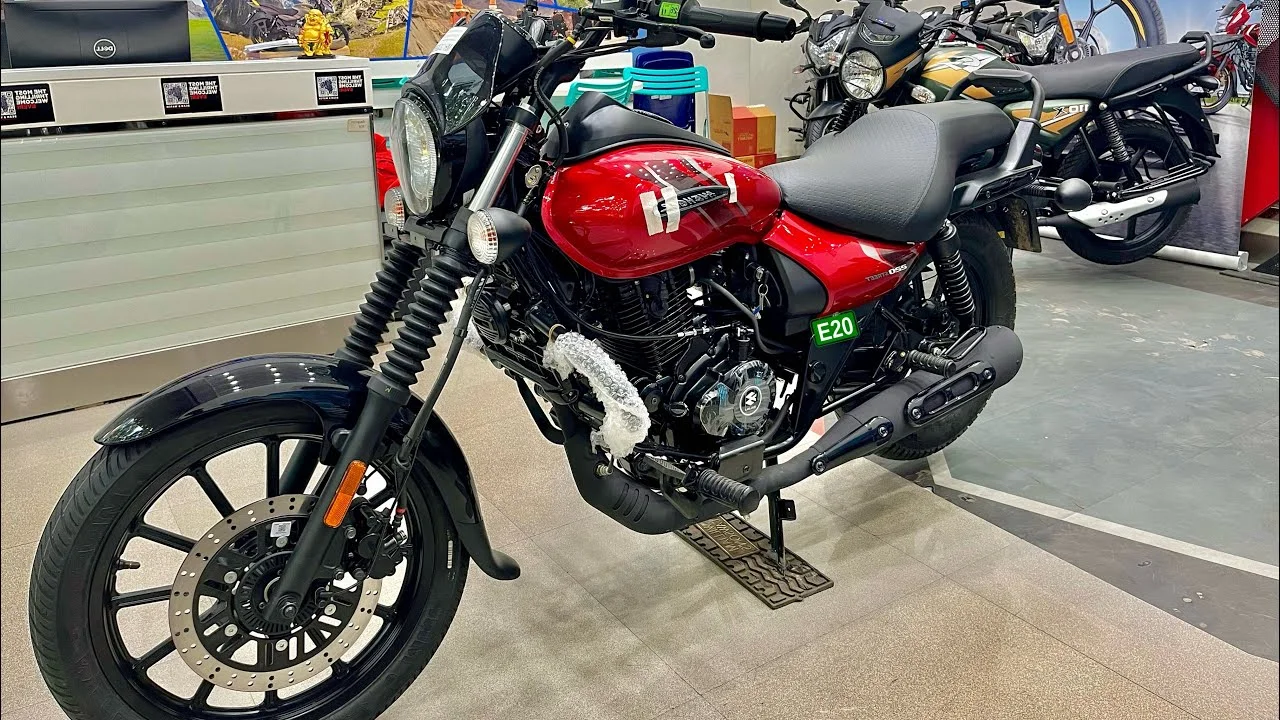 Bajaj Avenger Street 220