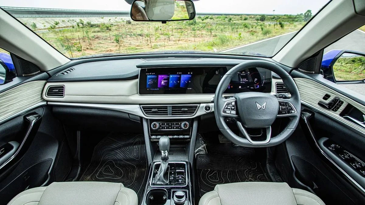 Mahindra XUV700