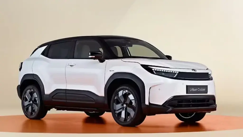 Toyota Urban Cruiser इलेक्ट्रिक SUV